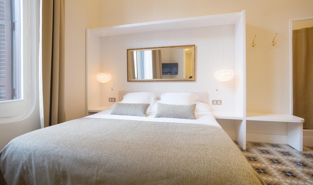Anakena House Bed & Breakfast Барселона Екстериор снимка