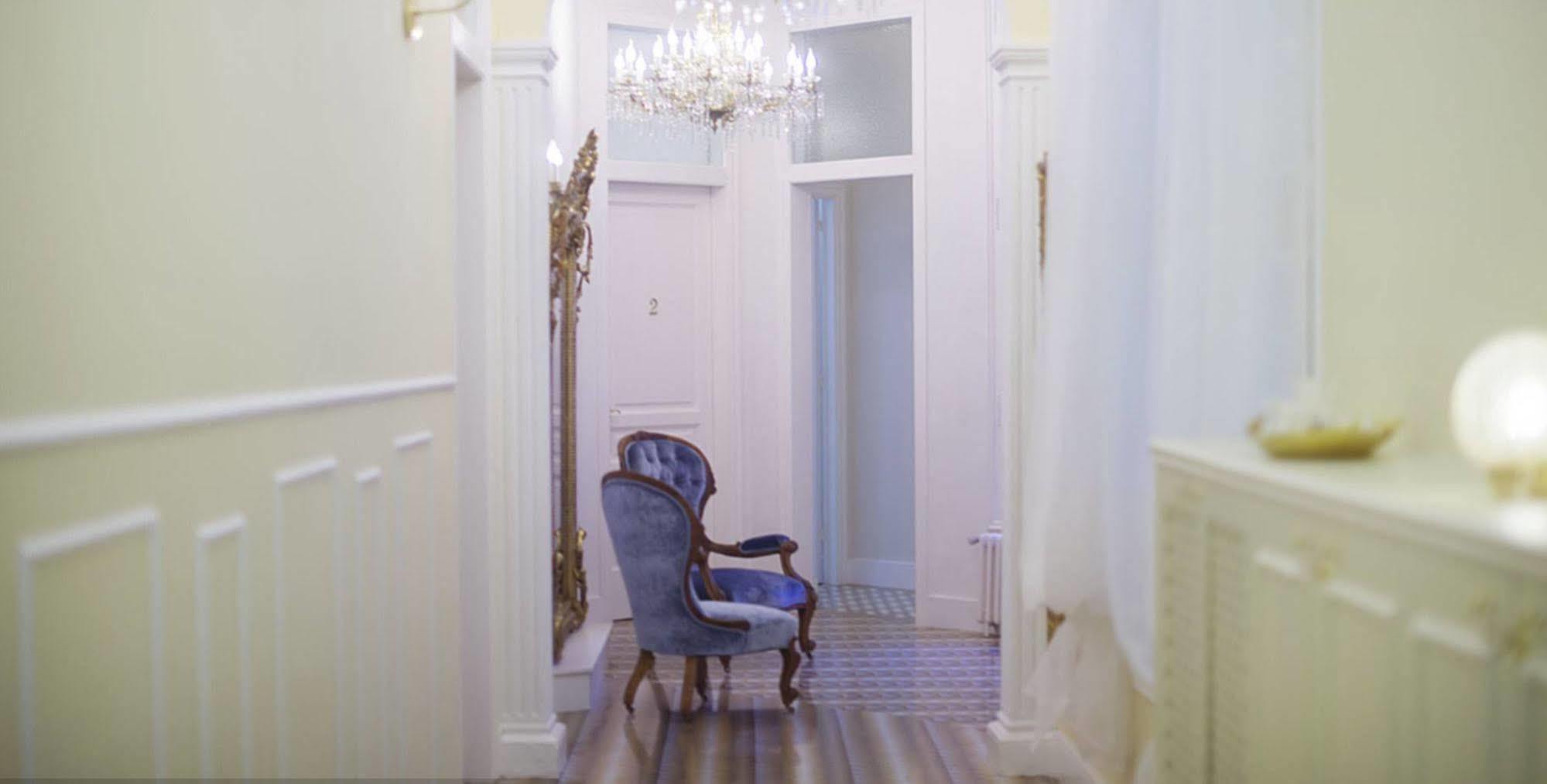 Anakena House Bed & Breakfast Барселона Екстериор снимка